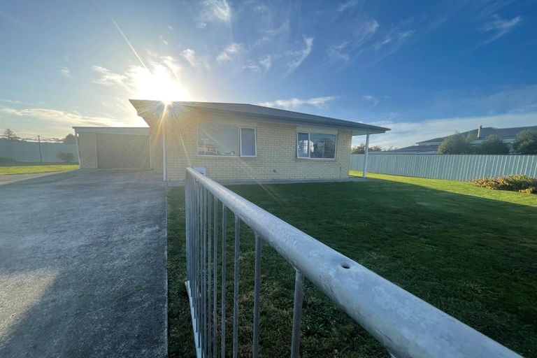 Photo of property in 70 Miro Street, Inglewood, 4330