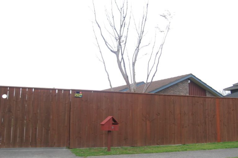 Photo of property in 3 Lowther Place, Taradale, Napier, 4112