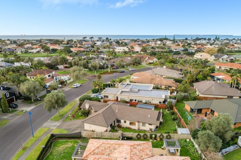 Photo of property in 39 Montego Drive, Papamoa Beach, Papamoa, 3118
