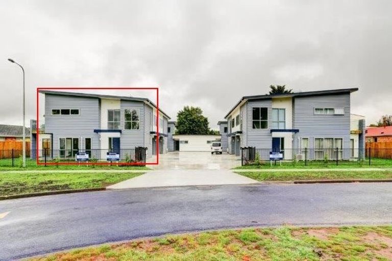 Photo of property in 11u1 Crosher Place, Silverdale, Hamilton, 3216