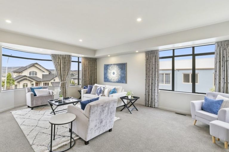 Photo of property in 47 Waverton Terrace, Churton Park, Wellington, 6037