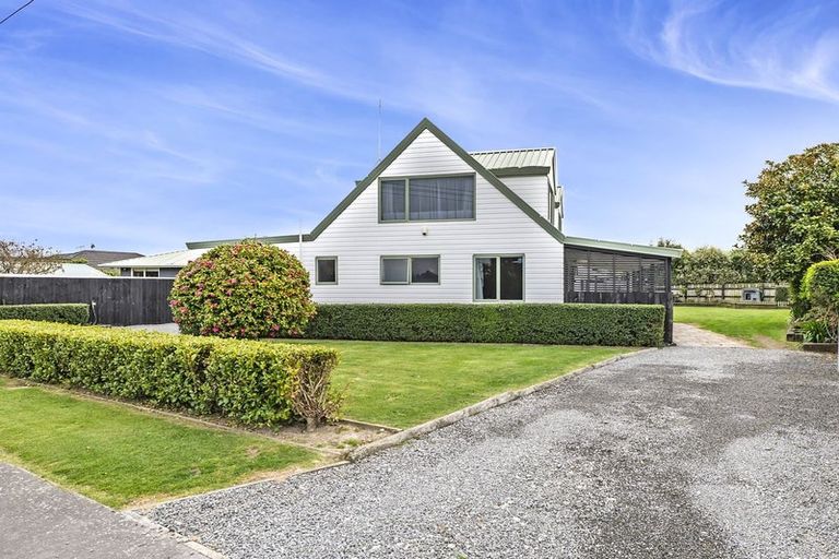 Photo of property in 19 Mclaughlins Road, Darfield, 7510