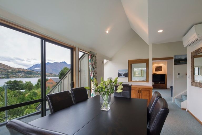 Photo of property in Marina Village, 10/10 Marina Drive, Frankton, Queenstown, 9300
