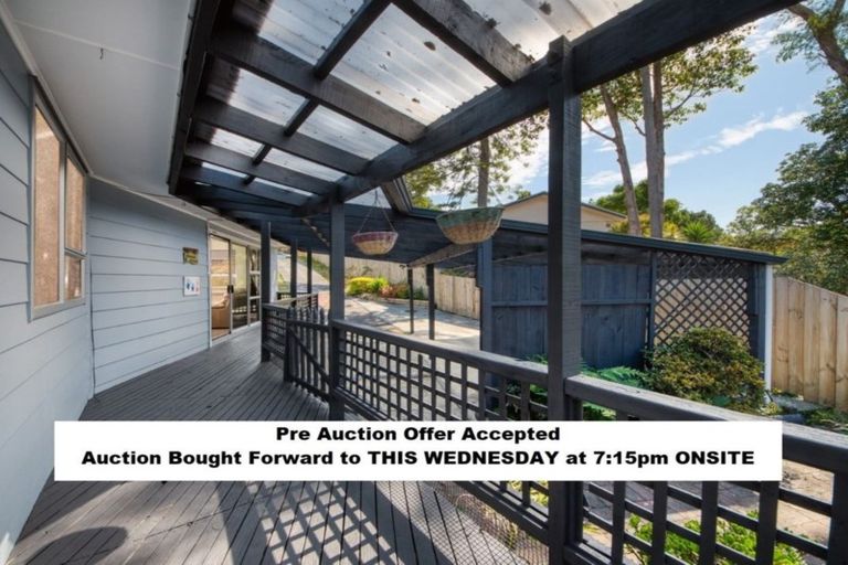 Photo of property in 28 Matama Road, Glen Eden, Auckland, 0602