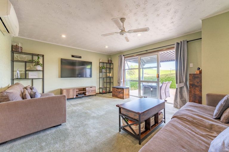Photo of property in 90 Parsons Road, Weston, Oamaru, 9491
