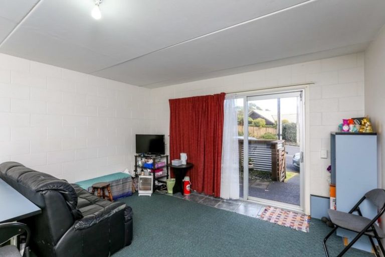 Photo of property in 8 Carrington Street, Lower Vogeltown, New Plymouth, 4310