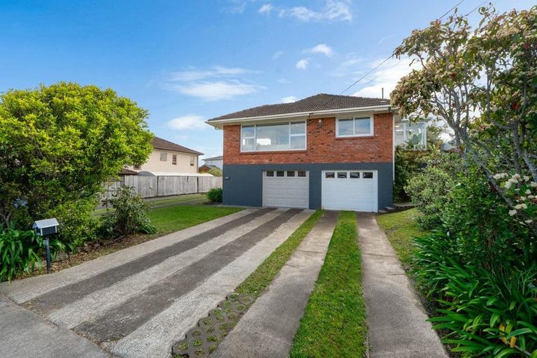 Photo of property in 1/27 Walter Street, Hauraki, Auckland, 0622
