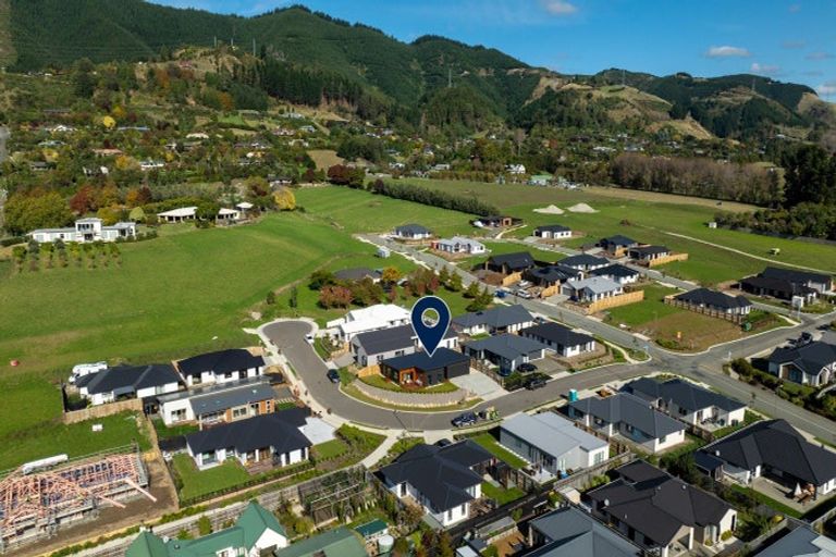 Photo of property in 6 Poukirikiri Place, Richmond, 7020