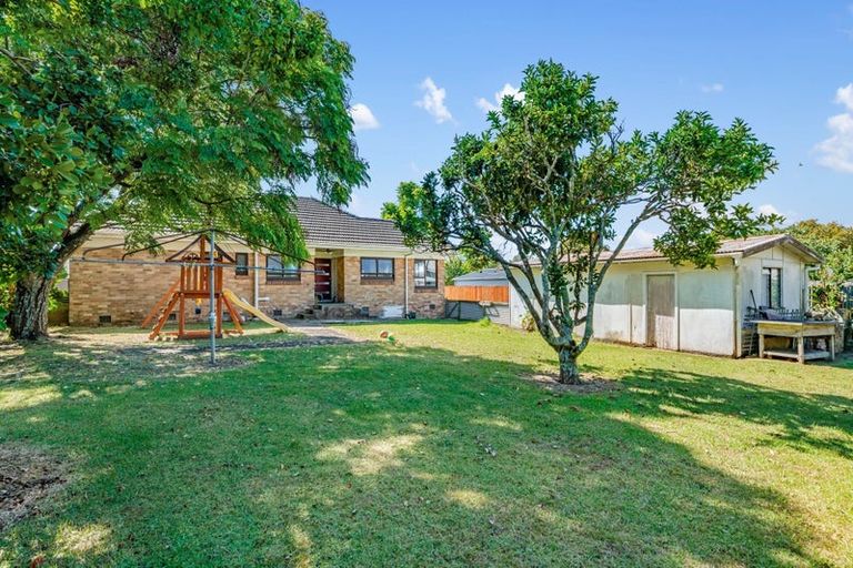 Photo of property in 25 Fairview Road, Papatoetoe, Auckland, 2025