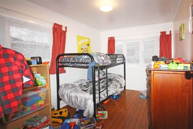 Photo of property in 11 Edinburgh Street, Tuakau, 2121