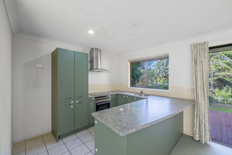 Photo of property in 11 Fresil Lane, Massey, Auckland, 0614