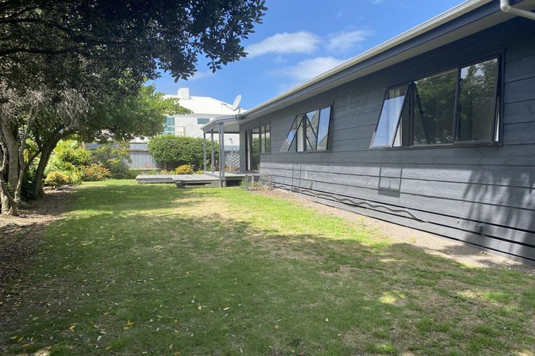 Photo of property in 59 Charles Street, Westshore, Napier, 4110