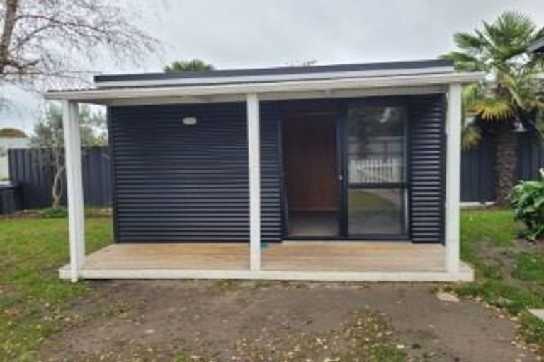 Photo of property in 501 Grove Road, Mayfair, Hastings, 4122