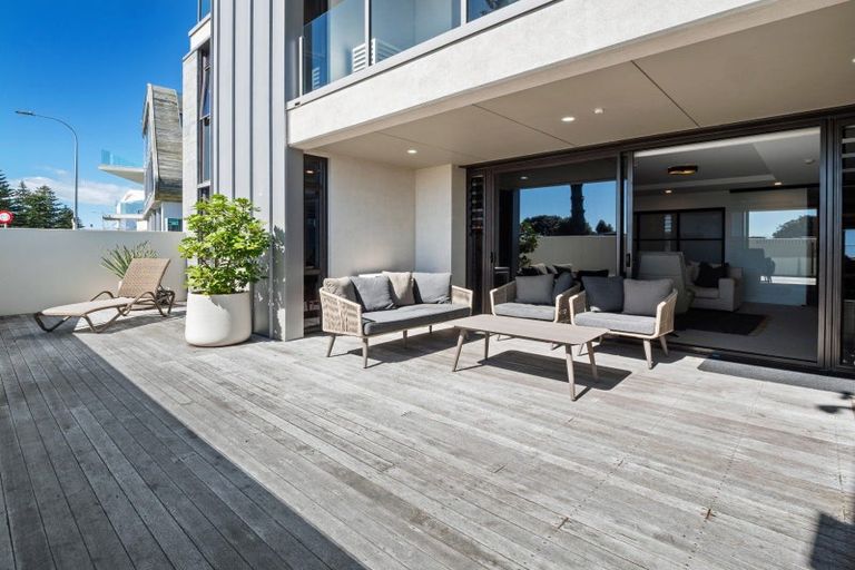 Photo of property in 2/48 Marine Parade, Mount Maunganui, 3116