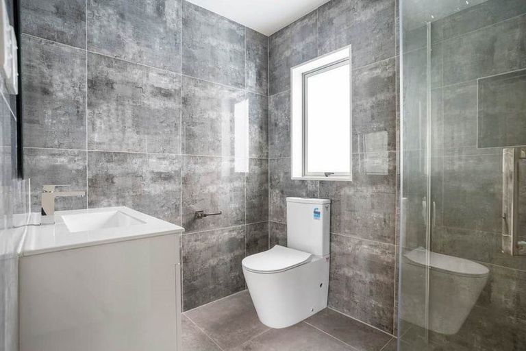 Photo of property in 69e Great South Road, Manurewa, Auckland, 2102