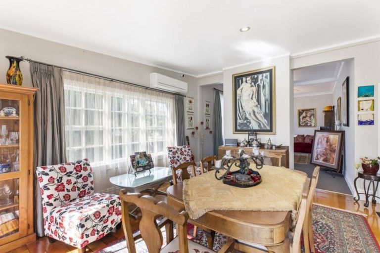 Photo of property in 1 Puriri Road, Pukekohe, 2120