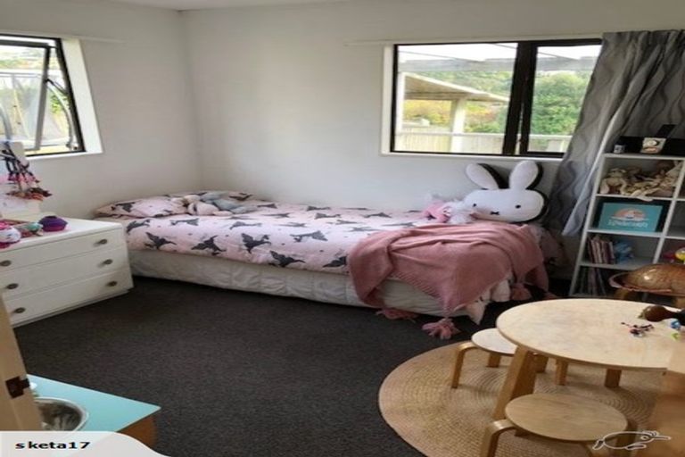 Photo of property in 30 Wingfield Place, Churton Park, Wellington, 6037