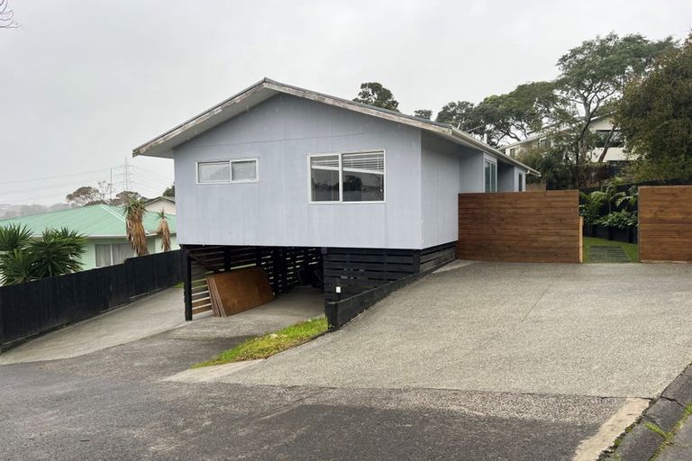 Photo of property in 38 Lilburn Crescent, Massey, Auckland, 0614