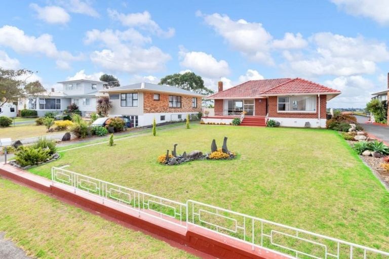 Photo of property in 22 Pukaki Road, Mangere, Auckland, 2022