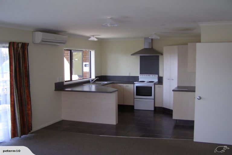 Photo of property in 7b Nikau Street, Taradale, Napier, 4112