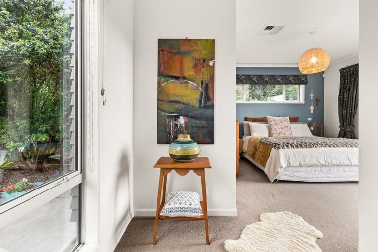 Photo of property in 28 Esk View Road, Eskdale, Napier, 4182