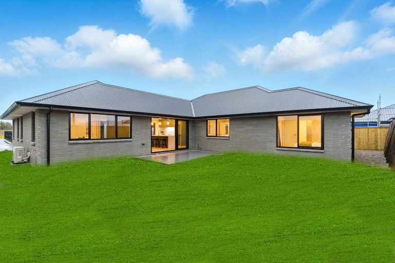 Photo of property in 1 Hauhake Terrace, Leamington, 3495
