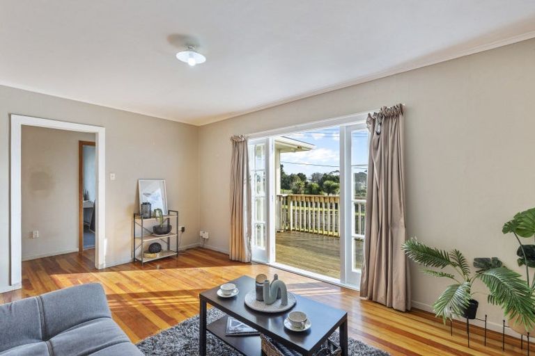 Photo of property in 2 Watene Crescent, Waitara, 4320
