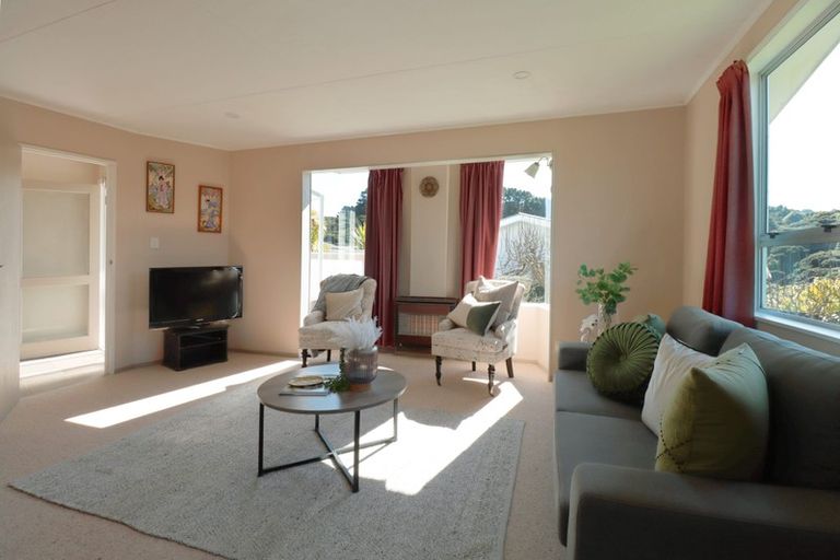 Photo of property in 4 Carvel Lane, Whitby, Porirua, 5024