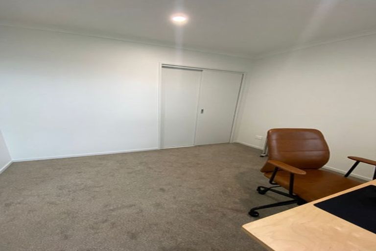 Photo of property in 33b Tawa Crescent, Manurewa, Auckland, 2102