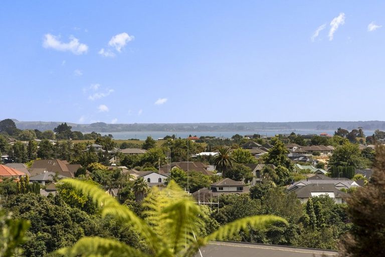 Photo of property in 33 Hallmark Rise, Bethlehem, Tauranga, 3110