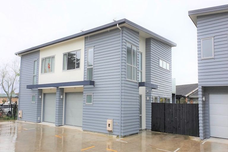 Photo of property in 11u2 Crosher Place, Silverdale, Hamilton, 3216