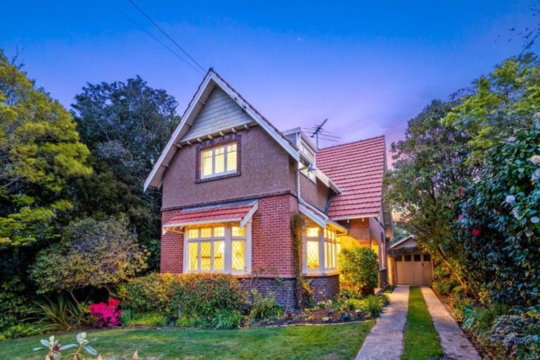 Photo of property in 6 Tolcarne Avenue, Maori Hill, Dunedin, 9010