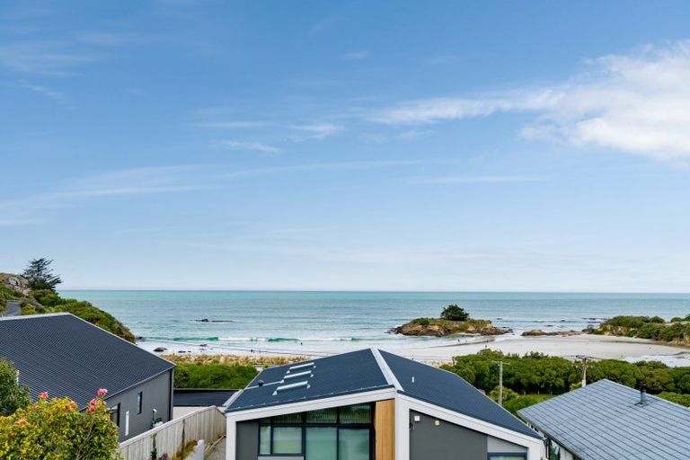 Photo of property in 19 Seaview Road, Brighton, Dunedin, 9035