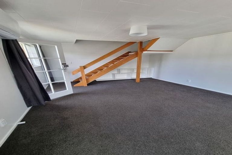 Photo of property in 1/56 Mary Crescent, Elderslea, Upper Hutt, 5018