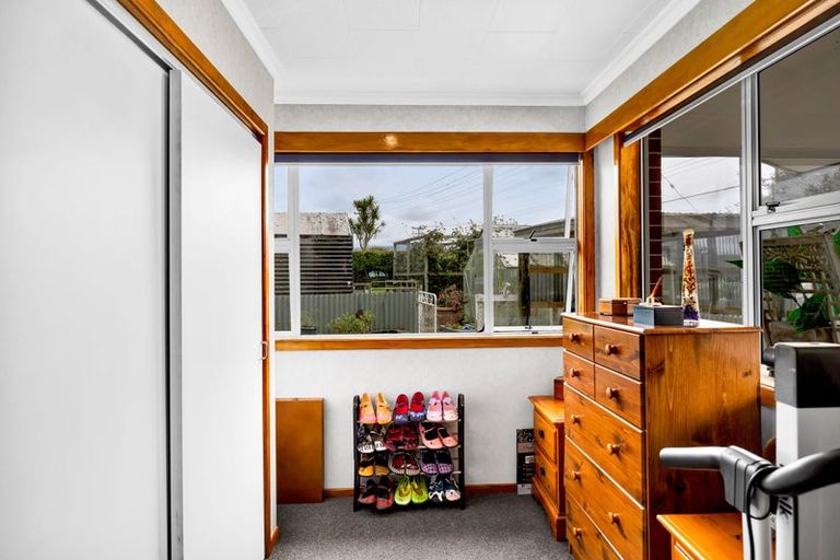 Photo of property in 24 Victoria Road, Stratford, 4391