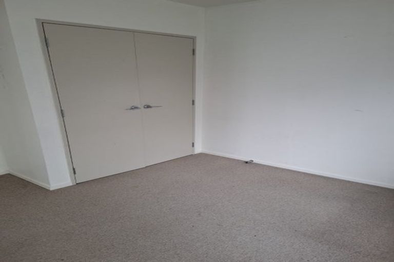 Photo of property in 7a Abel Tasman Avenue, Henderson, Auckland, 0610