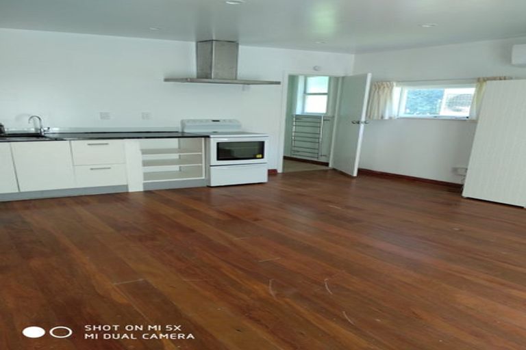 Photo of property in 357 Ohiro Road, Brooklyn, Wellington, 6021