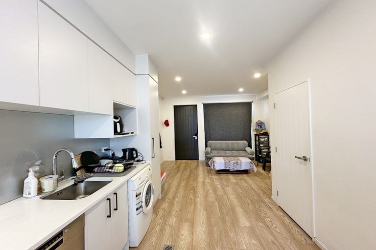 Photo of property in 41 Coronation Road, Papatoetoe, Auckland, 2025