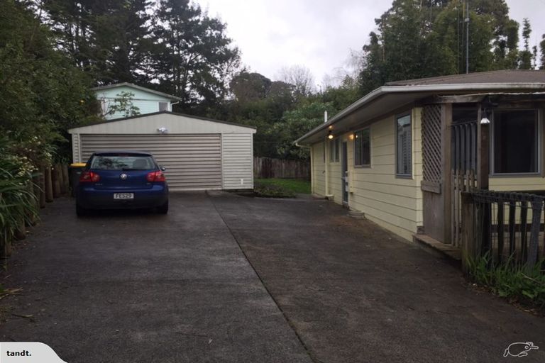 Photo of property in 20 Glenfinn Place, Massey, Auckland, 0614