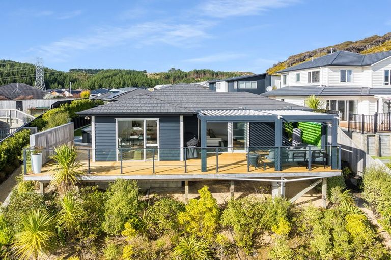 Photo of property in 156 Navigation Drive, Whitby, Porirua, 5024