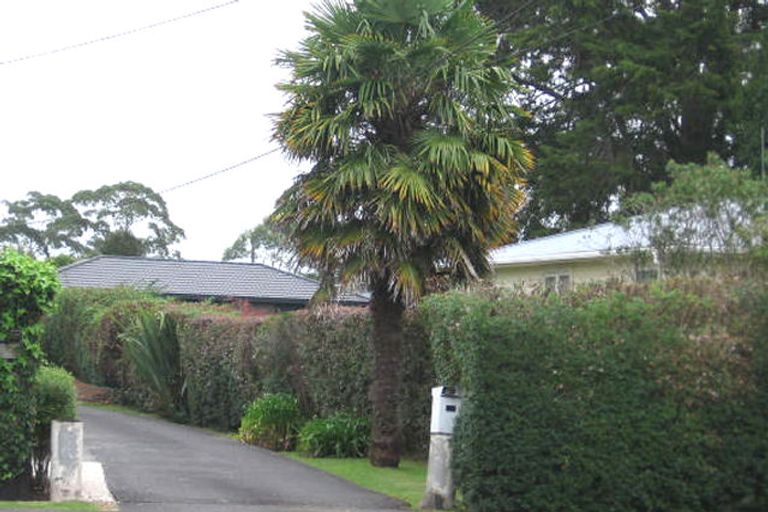 Photo of property in 1/17 Ranui Station Road, Ranui, Auckland, 0612