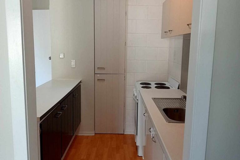 Photo of property in 3/223 Birkdale Road, Birkdale, Auckland, 0626