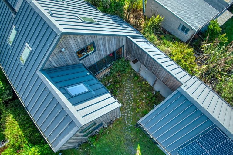 Photo of property in 90 The Strand, Okarito, Whataroa, 7886