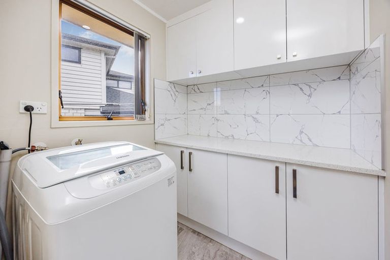 Photo of property in 14 Charntay Avenue, Clover Park, Auckland, 2019