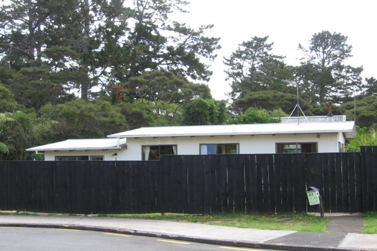 Photo of property in 41 Melba Street, Beach Haven, Auckland, 0626