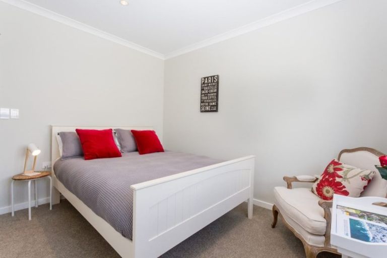 Photo of property in 183 Main Street, Greytown, 5712