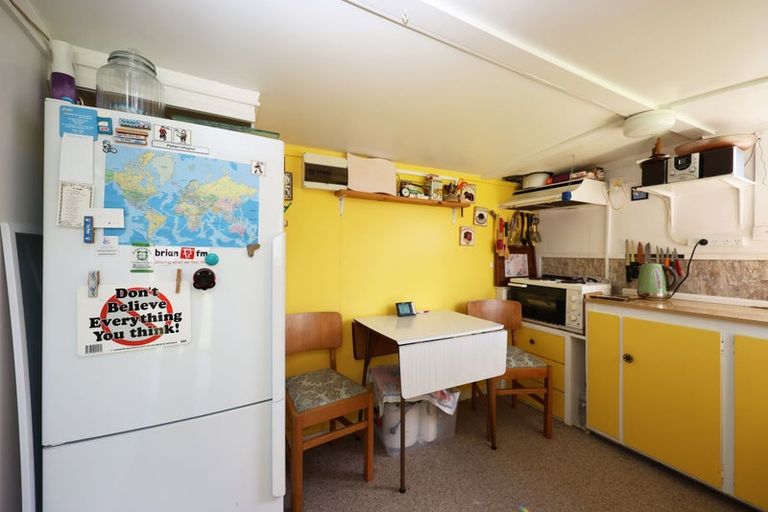 Photo of property in 39 Liverpool Street, Hampden, 9410