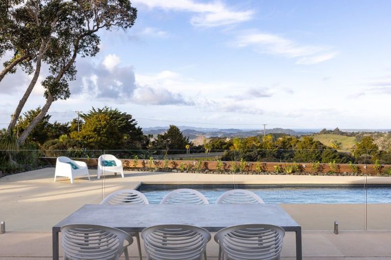 Photo of property in 298 Mahurangi West Road, Puhoi, Warkworth, 0983