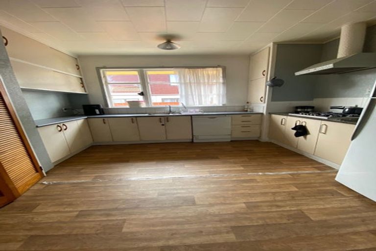 Photo of property in 27a Central Avenue, Papatoetoe, Auckland, 2025