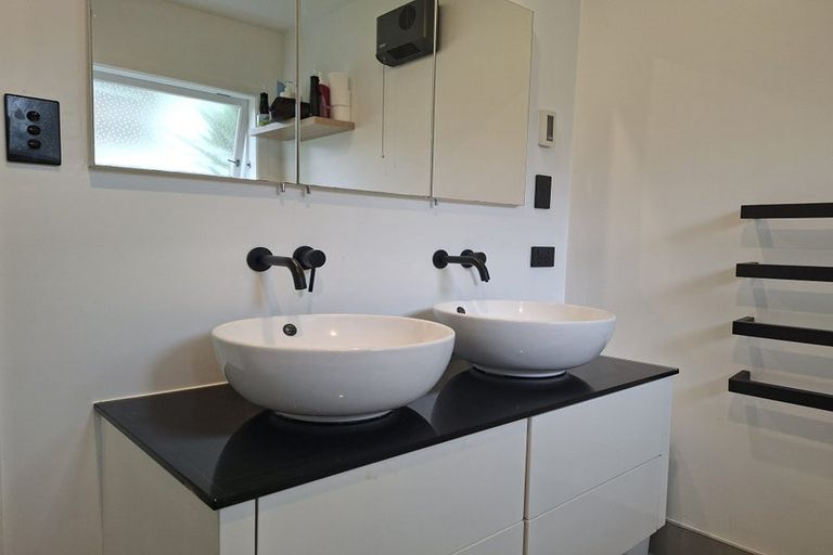 Photo of property in 5 Golf Road, Mount Maunganui, 3116